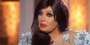 فنانة مصرية تصف محمد عبده بالعجوز والراقصة