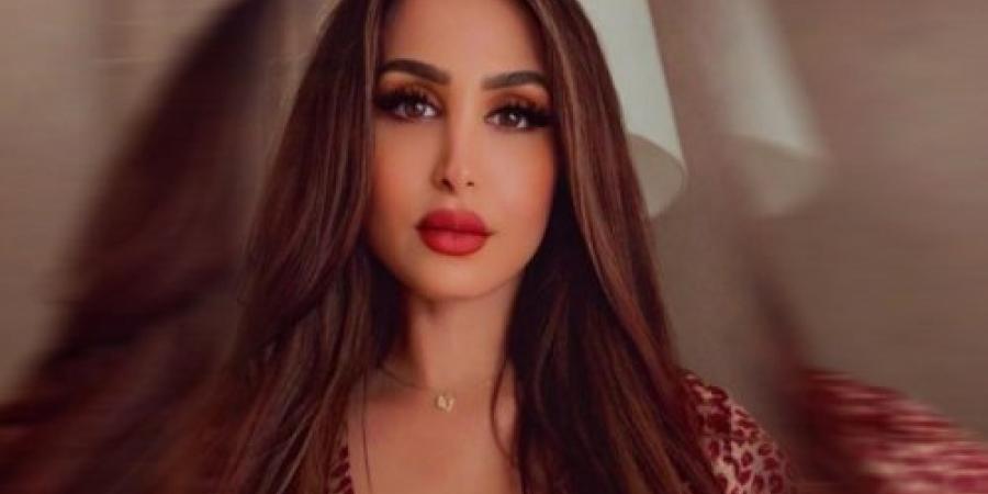 شيطانة متمثلة في جسد امرأة.. مشهورة سناب شات السعودية هند القحطاني تشن هجوماً على مشهورة وترصد مكافأة مالية ضخمة لمن يتعرف عليها